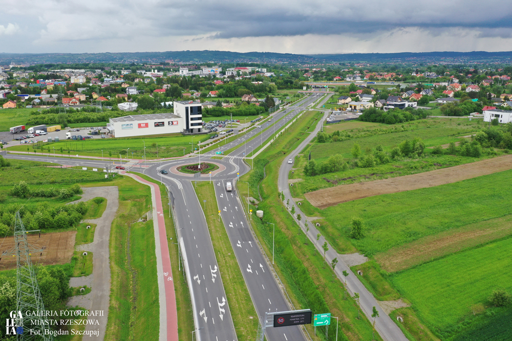 Miejski łącznik od skrzyżowania ul. Podkarpackiej z ul. 9 Dywizji Piechoty do węzła Rzeszów Południe na S19
